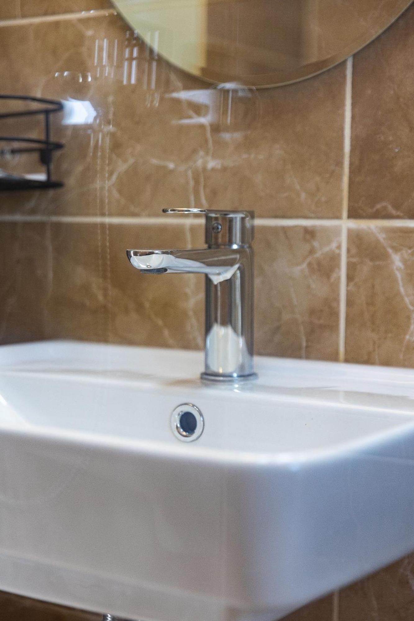 Apartments Lustica ラドヴィチ 部屋 写真